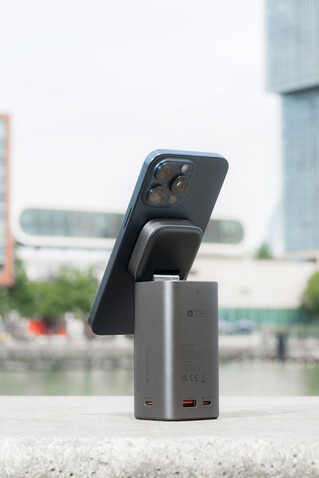 Urban Vitamin Sunnyvale 100W 15.000mAh magnetische Powerbank grau bedrucken, Art.-Nr. P322.7702 Urban Vitamin Sunnyvale 100W 15.000mAh magnetische Powerbank grau bedrucken, Art.-Nr. P322.7702