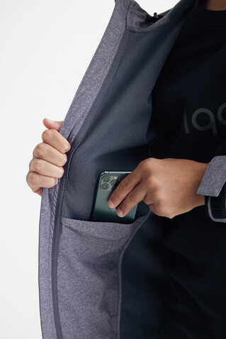 IQONIQ Makalu Herren Softshelljacke aus recyceltem Polyester vulcano heather grey bedrucken, Art.-Nr. T1700.028.S