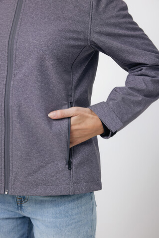 IQONIQ Makalu Damen Softshelljacke aus recyceltem Polyester vulcano heather grey bedrucken, Art.-Nr. T4700.028.XL IQONIQ Makalu Damen Softshelljacke aus recyceltem Polyester vulcano heather grey bedrucken, Art.-Nr. T4700.028.XL