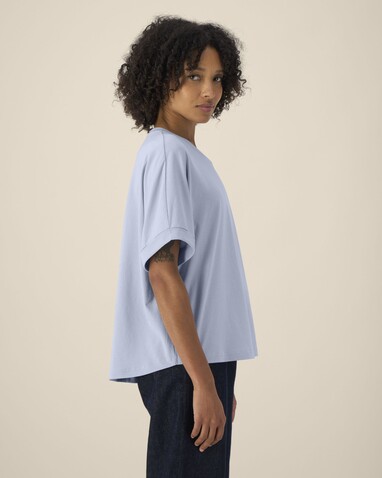 Stella Collider - Das Oversized Damen-T-Shirt mit gekrempelten Ärmeln - Serene Blue - S bedrucken, Art.-Nr. STTW089C0571S