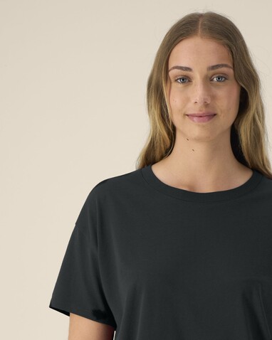 Stella Etta - Das Damen-T-Shirt aus Baumwolle-TENCEL™ Modal - Black - L bedrucken, Art.-Nr. STTW264C0021L Stella Etta - Das Damen-T-Shirt aus Baumwolle-TENCEL™ Modal - Black - L bedrucken, Art.-Nr. STTW264C0021L