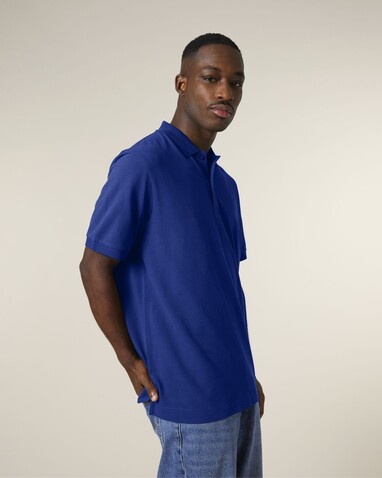 Prepster 2.0 - Das Unisex-Polo - Worker Blue - M bedrucken, Art.-Nr. STPU222C0881M Prepster 2.0 - Das Unisex-Polo - Worker Blue - M bedrucken, Art.-Nr. STPU222C0881M