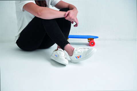 Sneakers aus PU Gr. 43 - Weiß bedrucken, Art.-Nr. MO2043-06