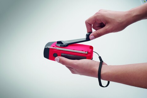 AM/FM Radio mit Taschenlampe MO2746- - Rot bedrucken, Art.-Nr. MO2746-05 AM/FM Radio mit Taschenlampe MO2746- - Rot bedrucken, Art.-Nr. MO2746-05