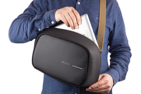 Bobby Sling schwarz, grün bedrucken, Art.-Nr. P705.781