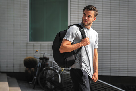 Flex Gym Bag schwarz, navy blau bedrucken, Art.-Nr. P705.801