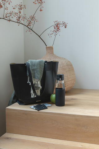 Ukiyo Trink-Tracking-Flasche aus Glas mit Hülle schwarz bedrucken, Art.-Nr. P436.721