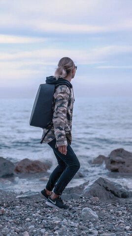 Bobby Hero Regular Anti-Diebstahl-Rucksack anthrazit, grau bedrucken, Art.-Nr. P705.291