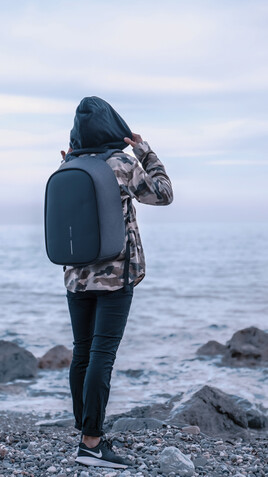 Bobby Hero Regular Anti-Diebstahl-Rucksack anthrazit, grau bedrucken, Art.-Nr. P705.291
