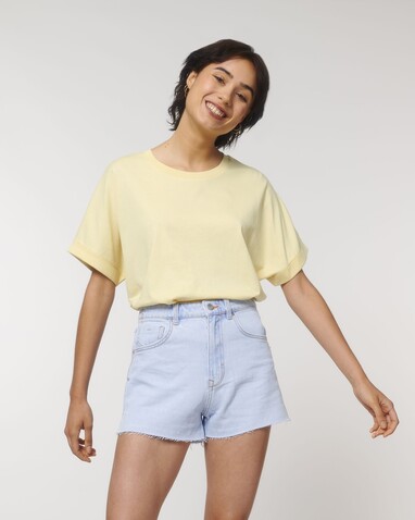Stella Collider - Das Oversized Damen-T-Shirt mit gekrempelten Ärmeln - Butter - XL bedrucken, Art.-Nr. STTW089C0781X Stella Collider - Das Oversized Damen-T-Shirt mit gekrempelten Ärmeln - Butter - XL bedrucken, Art.-Nr. STTW089C0781X
