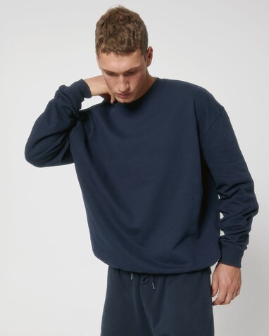Ledger Dry - Das Boxy Rundhals-Unisex-Sweatshirt mit trockenem Griff - French Navy - 3XL bedrucken, Art.-Nr. STSU798C7273X
