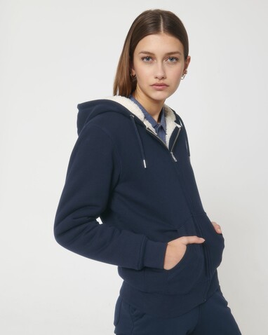 Hygger Sherpa - Der Unisex-Zip-Hoodie mit Sherpa-Futter - French Navy - XS bedrucken, Art.-Nr. STSU956C727XS Hygger Sherpa - Der Unisex-Zip-Hoodie mit Sherpa-Futter - French Navy - XS bedrucken, Art.-Nr. STSU956C727XS