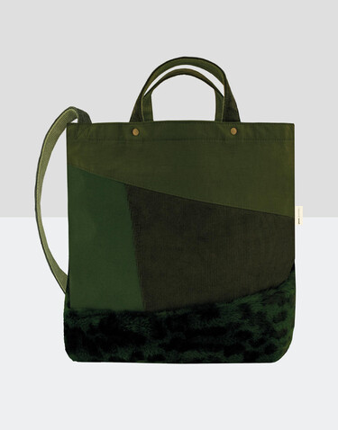 SG ACCESSORIES - BAGS Satomi Faux Fur Shoulder Bag, Olive Green, One Size bedrucken, Art.-Nr. 692575300