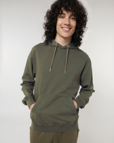 Archer Vintage - Der Garment-Dyed Unisex-Hoodie aus French Terry - G. Dyed Khaki - S bedrucken, Art.-Nr. STSU040C1091S Archer Vintage - Der Garment-Dyed Unisex-Hoodie aus French Terry - G. Dyed Khaki - S bedrucken, Art.-Nr. STSU040C1091S
