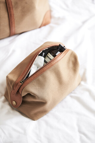 VINGA Sloane Kulturtasche aus RCS recyceltem Polyester braun bedrucken, Art.-Nr. 560141