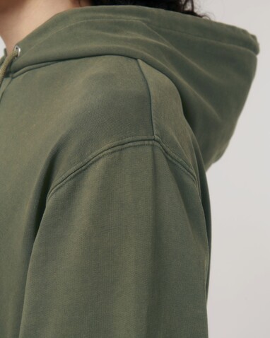 Archer Vintage - Der Garment-Dyed Unisex-Hoodie aus French Terry - G. Dyed Khaki - M bedrucken, Art.-Nr. STSU040C1091M Archer Vintage - Der Garment-Dyed Unisex-Hoodie aus French Terry - G. Dyed Khaki - M bedrucken, Art.-Nr. STSU040C1091M