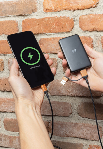 5.000mAh 5W Wireless Powerbank aus RCS recyceltem Kunststoff schwarz bedrucken, Art.-Nr. P322.621